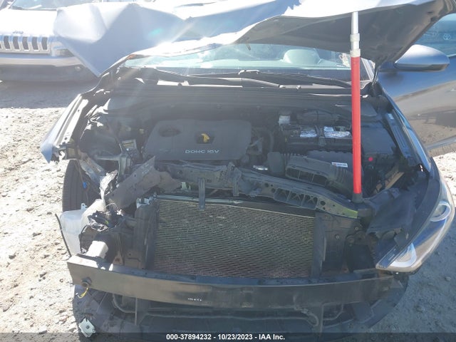 Hyundai ELANTRA SE 2017 KMHD84LF9HU076060 Image 10