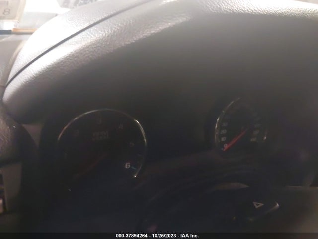 Chevrolet Suburban Lt 2017 1GNSKHKC7HR284332 Image 7