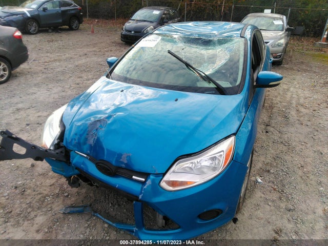 2014 FORD FOCUS SE VIN: 1FADP3F27EL182475
