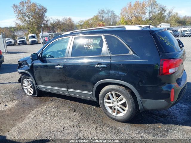 5XYKT3A6XFG642796 KIA SORENTO LX