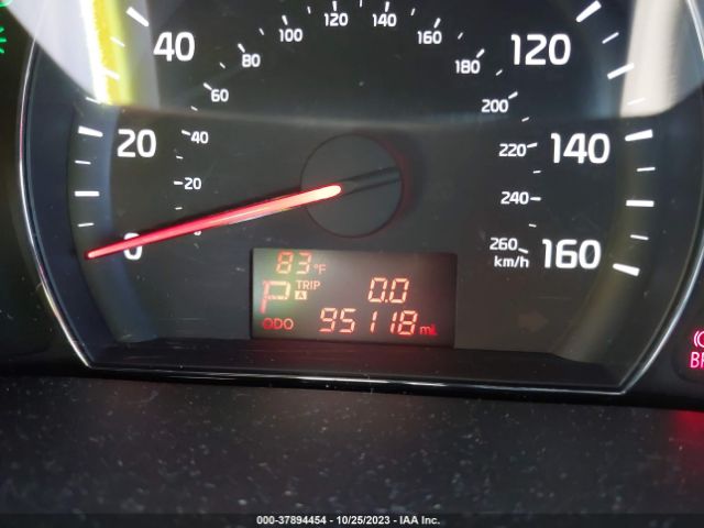 5XYKT3A6XFG642796 KIA SORENTO LX