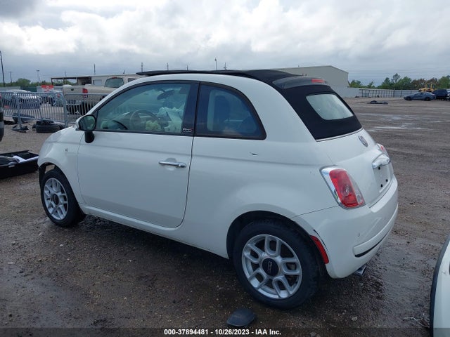 2015 FIAT 500C 3C3CFFDR1FT667988 Photo 2