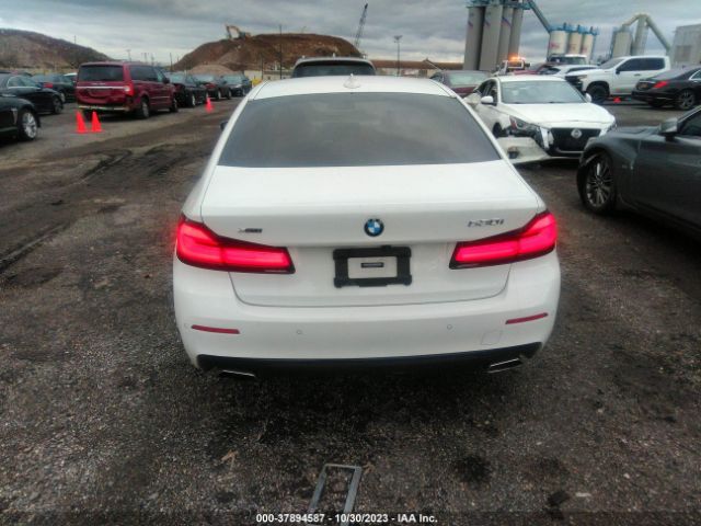 WBA13BJ02MWW91439 BMW 5 Series 530i Xdrive
