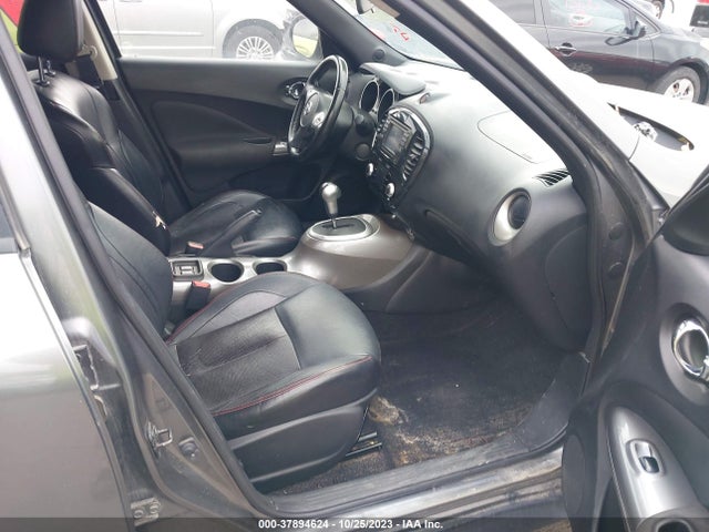 2011 NISSAN JUKE SL VIN: JN8AF5MR5BT019853