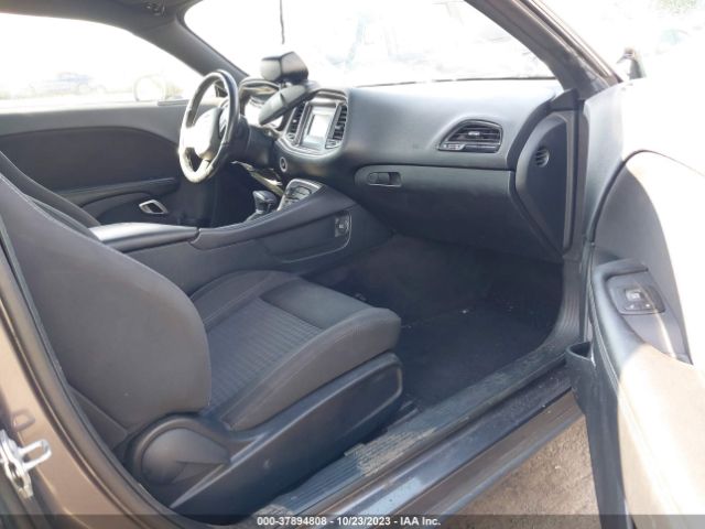 2C3CDZAG5HH558794 Dodge Challenger Sxt