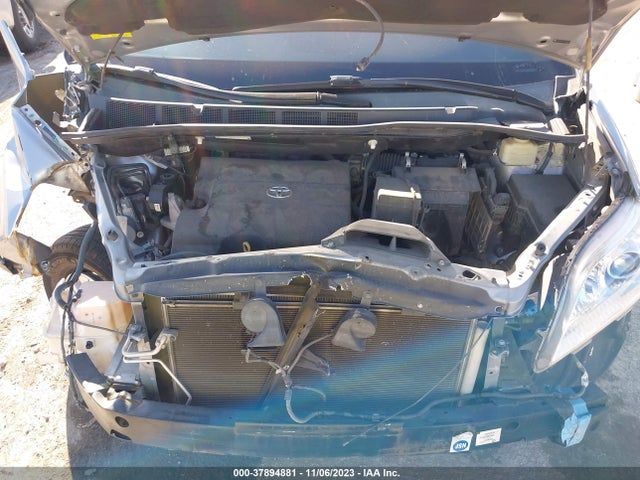 Toyota Sienna Xle 8 Passenger 2015 5TDYK3DC7FS601043 Image 10