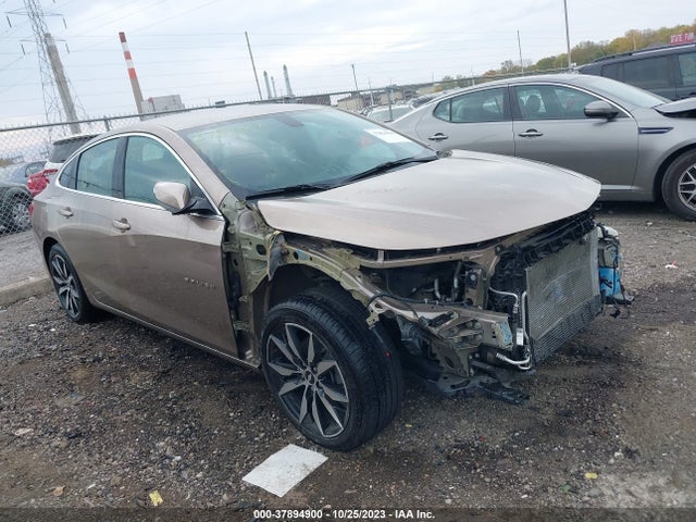 2018 1G1ZD5ST2JF278020 main image