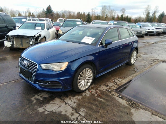 WAUTPBFF7GA082102 Audi A3 E-tron Premium Plus