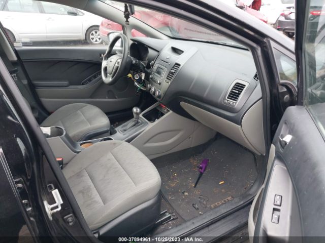 KNAFK4A64F5386140 KIA FORTE LX
