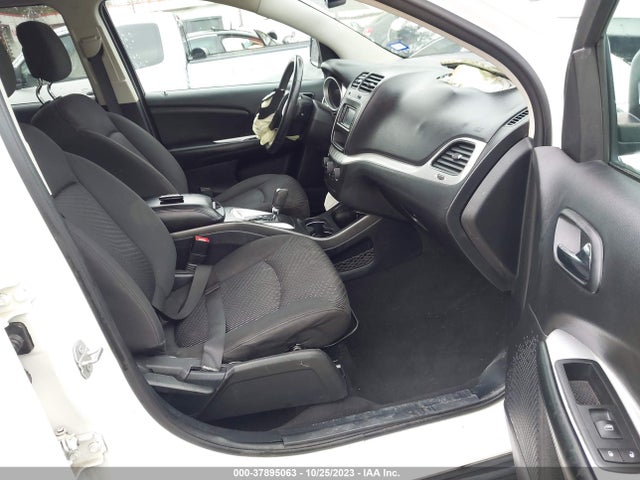 Dodge JOURNEY SE 2017 3C4PDCAB8HT506825 Image 5