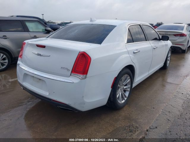 2C3CCAEG2FH807418 Chrysler 300 300c