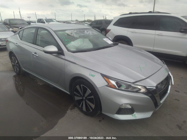 2022 1N4BL4DV3NN387768 main image
