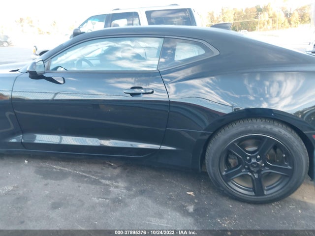 Chevrolet Camaro 1lt 2018 1G1FB1RS3J0148426 Image 15