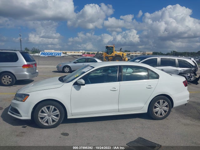 3VW2B7AJ9HM351465 Volkswagen Jetta 1.4t S