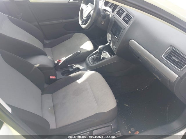3VW2B7AJ9HM351465 Volkswagen Jetta 1.4t S