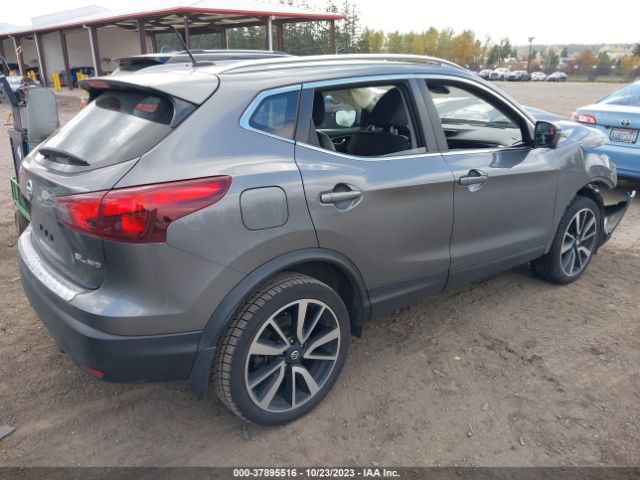 JN1BJ1CR9JW289869 Nissan Rogue Sport Sl
