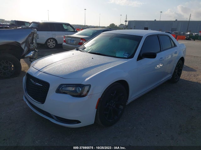2C3CCAAG1KH690639 Chrysler 300 Touring