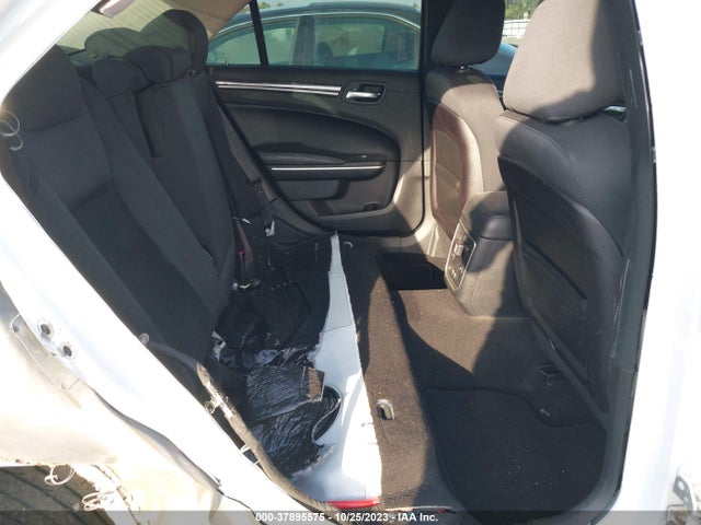 2C3CCAAG1KH690639 Chrysler 300 Touring