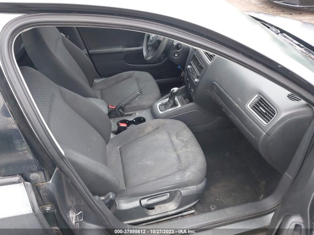 3VW2K7AJ8EM234343 Volkswagen Jetta Sedan S