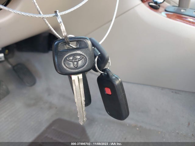 2003 TOYOTA COROLLA CE/S/LE VIN: 1NXBR32E63Z144671