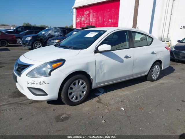 3N1CN7AP2GL805128 Nissan VERSA SV