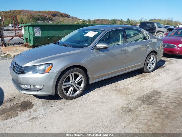 2012 VOLKSWAGEN PASSAT TDI SEL PREMIUM VIN: 1VWCN7A38CC083936