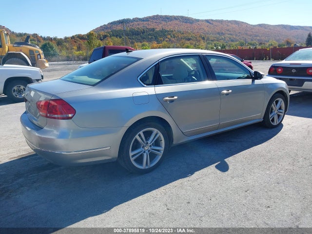 2012 VOLKSWAGEN PASSAT TDI SEL PREMIUM VIN: 1VWCN7A38CC083936