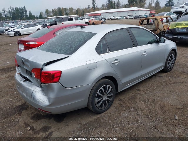 3VWLL7AJ6EM374814 Volkswagen Jetta Sedan Tdi W/premium