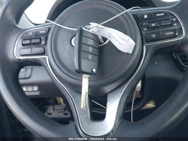 KIA Optima Lx 2016 5XXGT4L35GG044829 Image 11