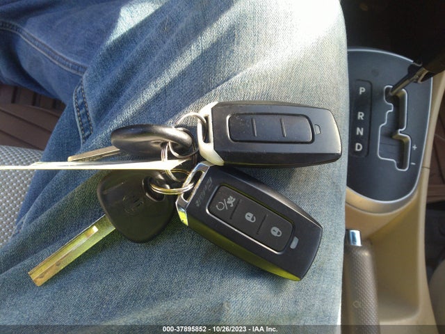 2012 HYUNDAI ACCENT GLS VIN: KMHCT4AE0CU218213