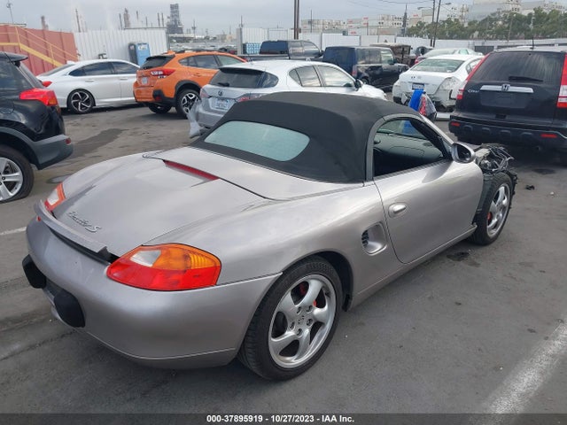 2002 PORSCHE BOXSTER WP0CB29802U664239 Photo 3
