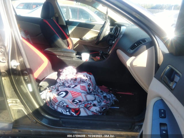 KIA Optima Lx 2015 5XXGM4A72FG405595 Image 17
