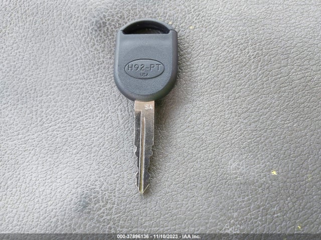 2008 MERCURY SABLE VIN: 1MEHM40W08G625728