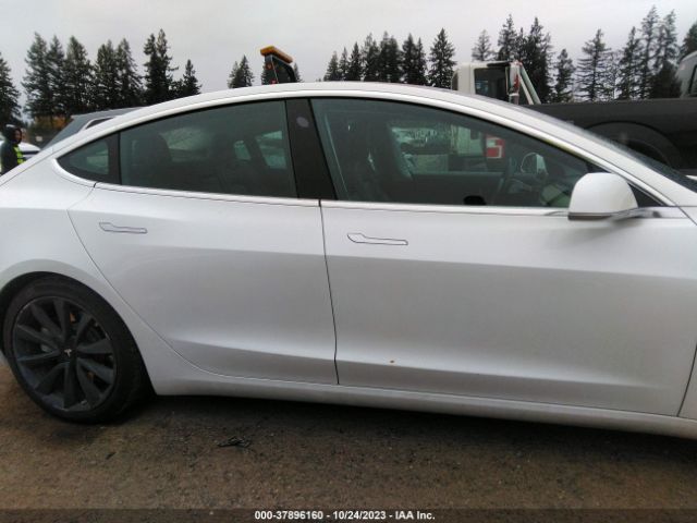 5YJ3E1EA4KF326748 Tesla Model 3 Range