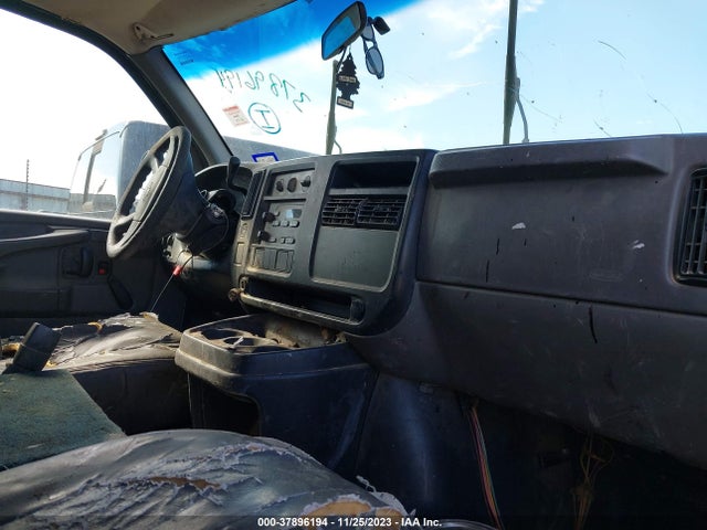 2005 CHEVROLET EXPRESS CARGO VAN VIN: 1GCGG29V451110846
