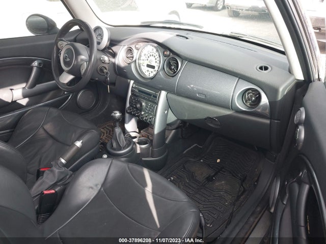 2004 MINI COOPER HARDTOP WMWRE33494TD89640 Photo 4