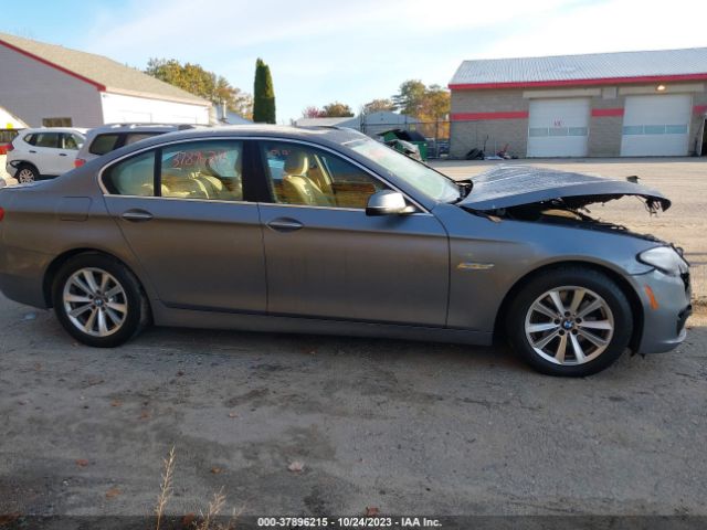 WBA5A5C52FD520903 BMW 5 Series 528i