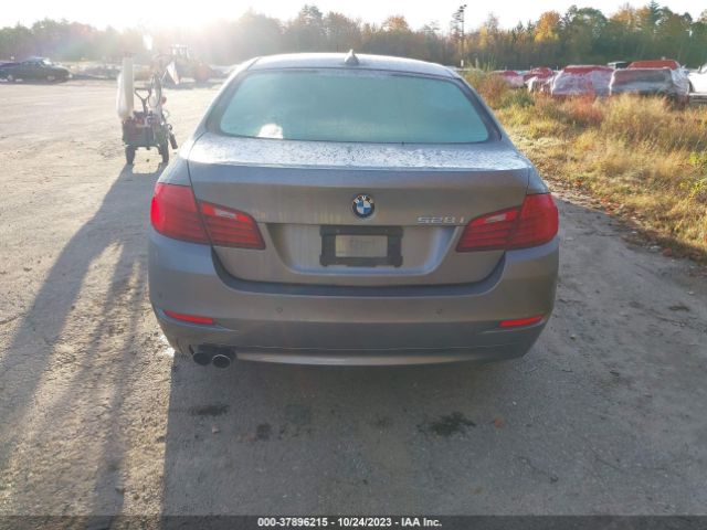 WBA5A5C52FD520903 BMW 5 Series 528i