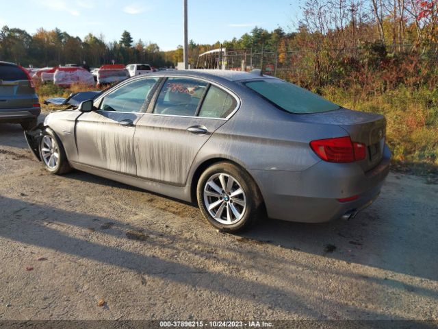 WBA5A5C52FD520903 BMW 5 Series 528i