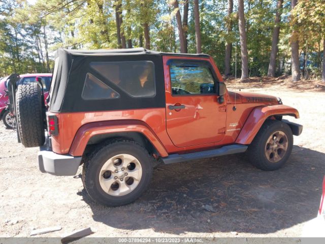 1C4GJWBG8EL299218 Jeep Wrangler Sahara