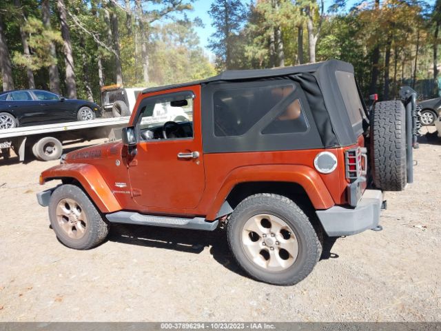 1C4GJWBG8EL299218 Jeep Wrangler Sahara