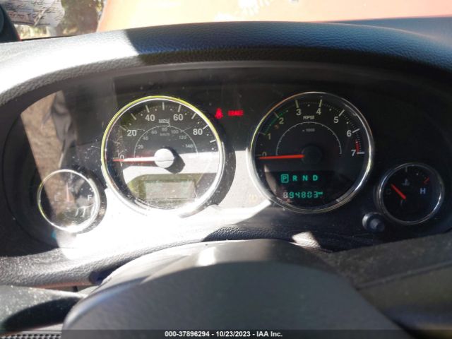 1C4GJWBG8EL299218 Jeep Wrangler Sahara