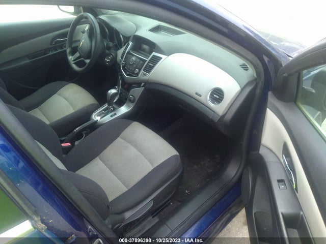 2012 CHEVROLET CRUZE 1G1PC5SH6C7357810 Photo 4