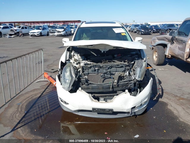 2016 NISSAN ROGUE SL VIN: 5N1AT2MT8GC815868