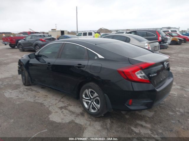 19XFC2F52JE009579 Honda Civic Sedan Lx