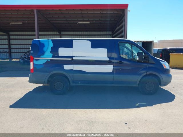 1FTYR1YM1GKA15398 Ford Transit-250