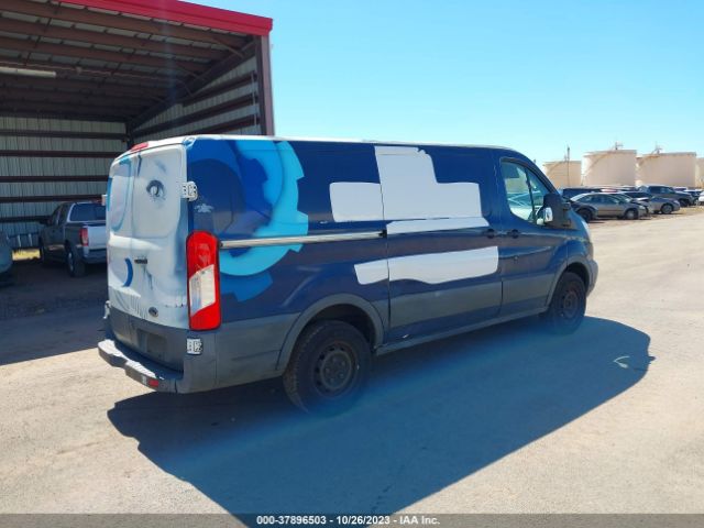 1FTYR1YM1GKA15398 Ford Transit-250