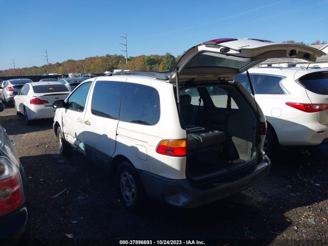 2000 TOYOTA SIENNA LE VIN: 4T3ZF13C2YU292002