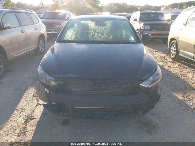 2017 HYUNDAI ELANTRA SE VIN: KMHD84LF2HU063652