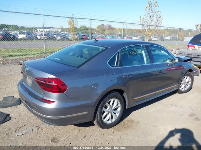 1VWAT7A30HC003100 Volkswagen Passat 1.8t S